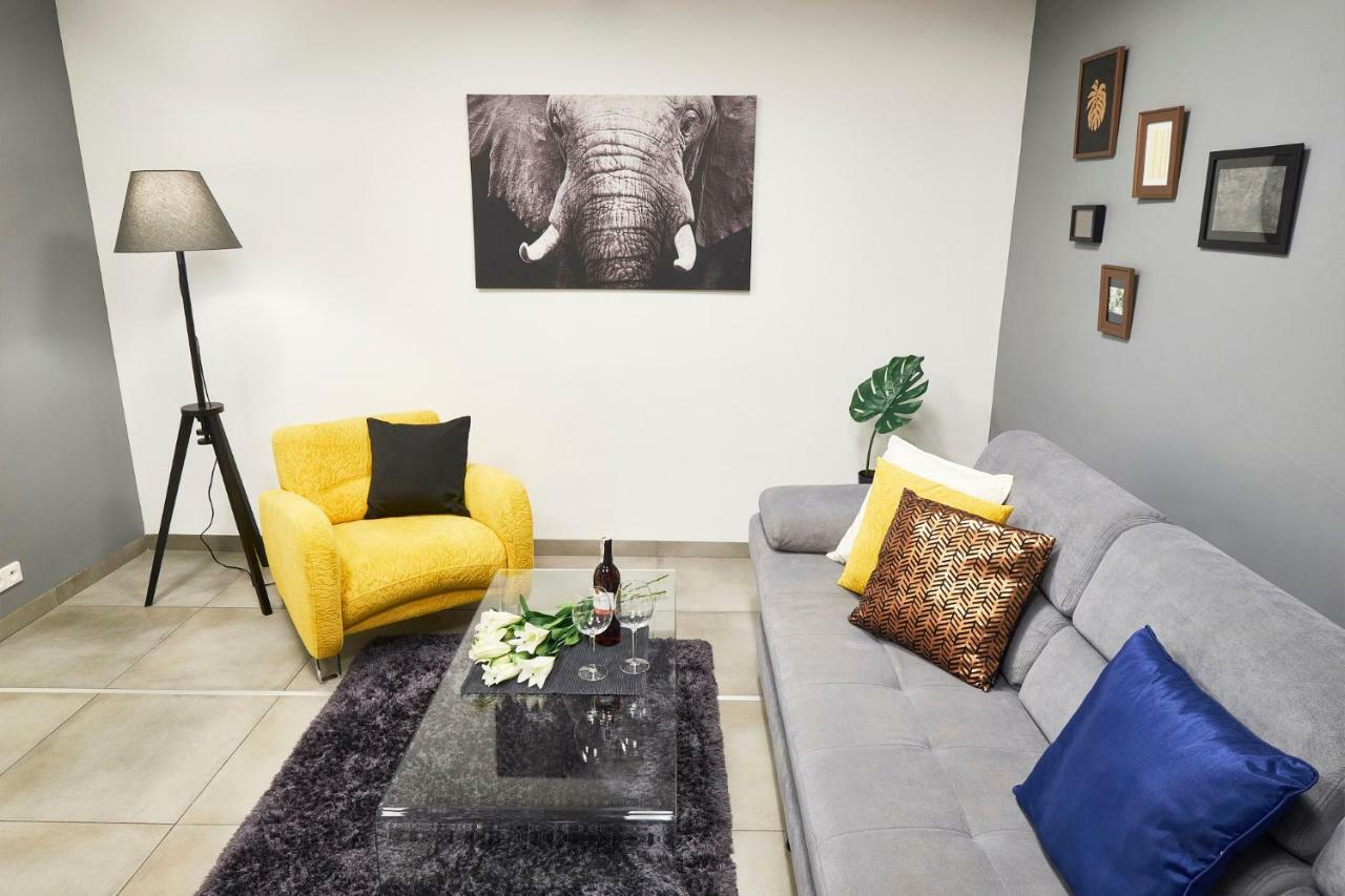 Xavier Boutique Apartment Warsawa Bagian luar foto